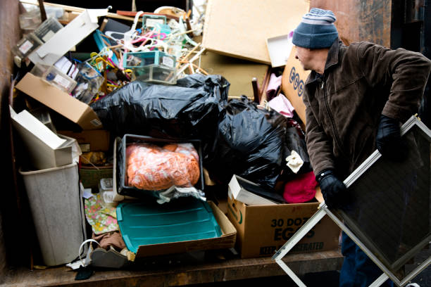 Best Garage Cleanout  in Fairfield, IA